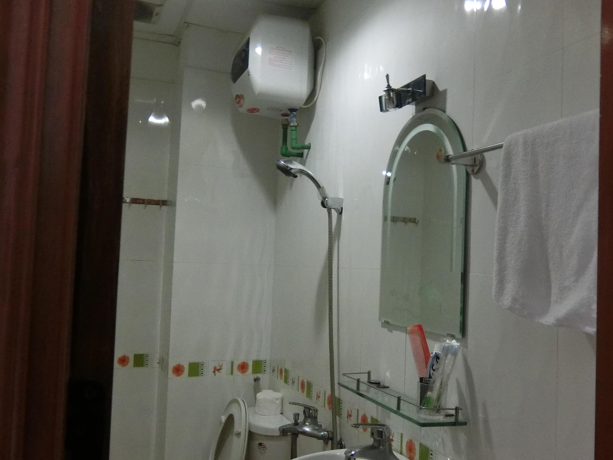 Tai Hai Guesthouse Хуе Екстериор снимка