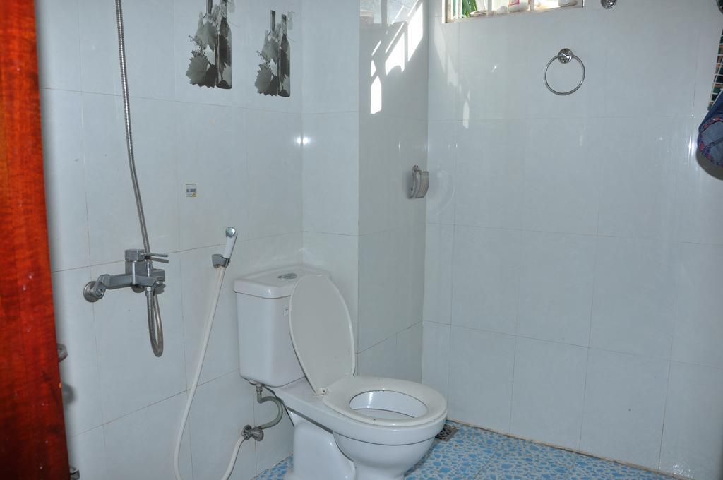 Tai Hai Guesthouse Хуе Екстериор снимка